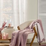 Ćebe za bračni krevet sa pomponima - Colourist, kašmir bež (180x220 cm)