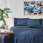 Komplet posteljine sa čaršavom na lastiš za bračni krevet - Oregon (teget)