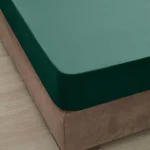 Čaršav sa lastišem 160x200 cm i dve jastučnice – smaragdna (Colourist)