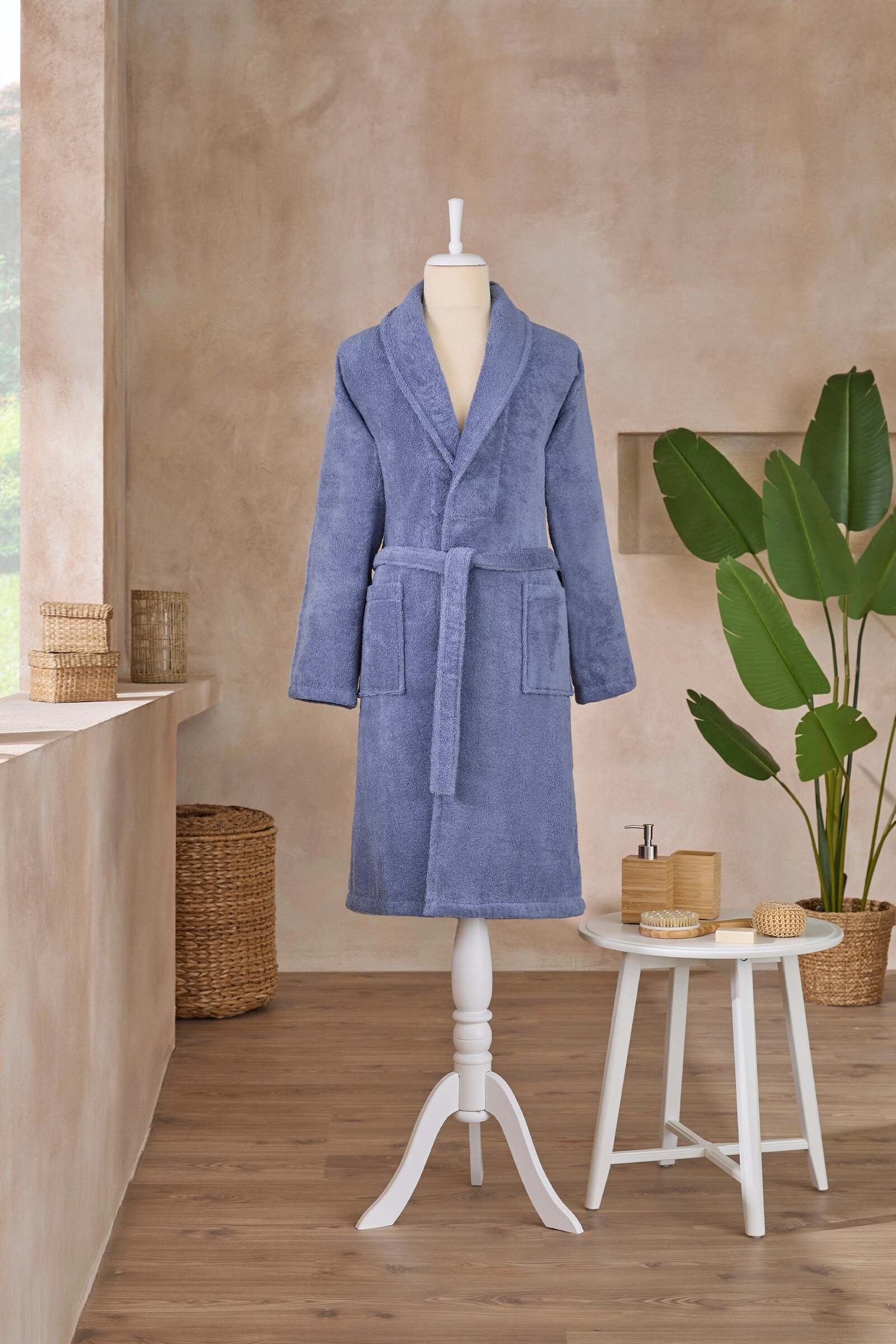 8697353546228 Colourist bademantil (XL) – indigo - Slika 1