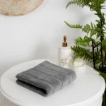 Sadem Stripe peškir 50x90 – sivi