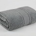 Peškir Colourist –  tamno srebrna 90x150 cm