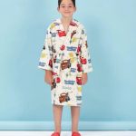 Disney Cars Springs  dečiji bademantil sa kapuljačom (7–8) – krem